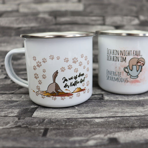 Emaille Becher - Life is better mit Wunschname-Tierisch-tolle Geschenke-Tierisch-tolle-Geschenke