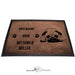 Mops liegend - Fußmatte - Schmutzfangmatte - 40 x 60 cm-Tierisch-tolle Geschenke-Tierisch-tolle-Geschenke